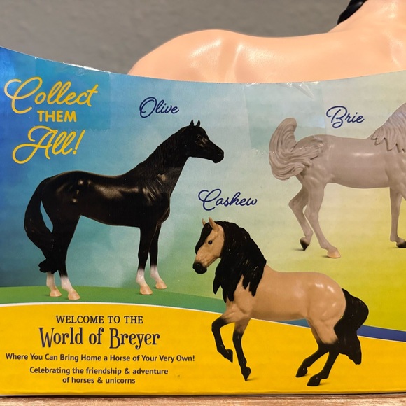 Breyer Paddock Pals “Cashew” Horse, Cream/Black, Ages 4+, BNWT - Picture 7 of 8